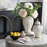 Ваза с золотыми полосами на белом фоне Chinoiserie Ceramics варинант исполнения - 3 | Loft Concept в Ульяновске