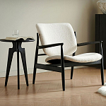 Кресло с каркасом и ножками из древесины и мягкими сиденьем и спинкой Venice варинант исполнения - 1 | Loft Concept в Ульяновске