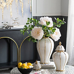 Ваза белая с крышкой и золотистыми вертикальными полосками Chinoiserie Ceramics варинант исполнения - 2 | Loft Concept в Ульяновске