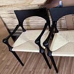 Стул дизайнерский с плетеным сидением Kronos Dining Chair Black варинант исполнения - 2 | Loft Concept в Ульяновске