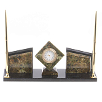 Настольный канцелярский набор из змеевика и офиокальцита с визитницами и часами Successful Leader варинант исполнения - 1 | Loft Concept в Ульяновске