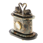 Часы настольные из натурального камня с декором в виде двух лебедей Swans Stone Clock варинант исполнения - 2 | Loft Concept в Ульяновске