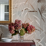 Обои ручная роспись Wild Grasses Special Colourway on Pale Grey dyed silk варинант исполнения - 2 | Loft Concept в Ульяновске