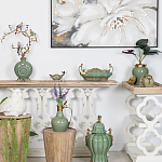 Кувшин зеленого цвета из фарфора с бронзовой крышкой и изогнутой ручкой Eden Garden porcelain and bronze варинант исполнения - 3 | Loft Concept в Ульяновске