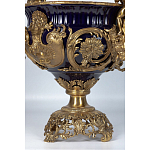 Чаша темно-синего цвета с фигурками ангелов и рельефным декором Eden Garden porcelain and bronze варинант исполнения - 3 | Loft Concept в Ульяновске