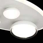 Потолочный светильник овальной формы белого цвета с 4-мя лампами Lunar Pebbles варинант исполнения - 6 | Loft Concept в Ульяновске