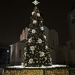Уличная Новогодняя Ель с золотыми шарами и звездой на вершине в комплекте варинант исполнения - 2 | Loft Concept в Ульяновске