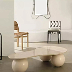 Дизайнерский журнальный стол с изогнутой столешницей на круглых ножках Rigilyr варинант исполнения - 2 | Loft Concept в Ульяновске