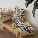 Подушка с цветочным принтом Blooming Elegance Lily варинант исполнения - 6 | Loft Concept в Ульяновске