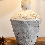 Настольная лампа с керамическим фактурным основанием и тканевым абажуром Eastern Tale варинант исполнения - 4 | Loft Concept в Ульяновске