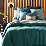 Фигурный приставной столик бордового цвета  AMORPHOUS варинант исполнения - 4 | Loft Concept в Ульяновске