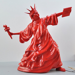 Статуэтка Freedom Riot Red