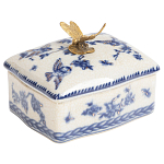 Фарфоровая шкатулка с бронзовой стрекозой Blue and White варинант исполнения - 1 | Loft Concept в Ульяновске