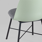 Стул из прочного пластика на металлическом основании Anora Green  варинант исполнения - 6 | Loft Concept в Ульяновске