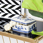 Фарфоровая шкатулка с бронзовой стрекозой Blue and White варинант исполнения - 8 | Loft Concept в Ульяновске