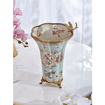 Ваза голубого цвета из фарфора с цветочным рисунком и бронзовой стрекозой Blue Garden варинант исполнения - 7 | Loft Concept в Ульяновске